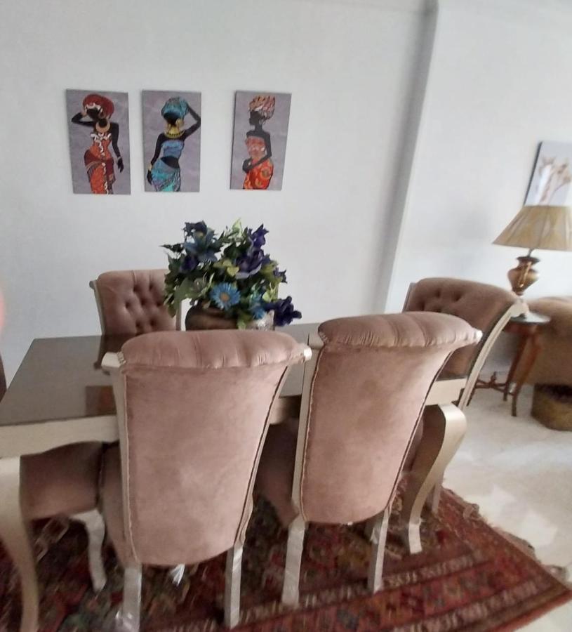Omar Apartment カイロ エクステリア 写真
